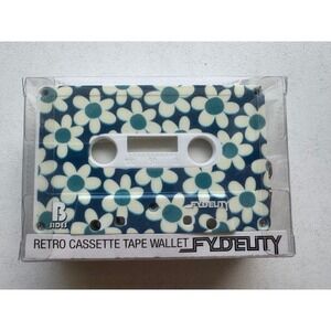 Fydelity Retro Cassette Tape Wallet B-Sides Blue White Daisy Floral Zip NEW